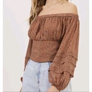 ASTR the label off the shoulder boho floral puff sleeve crop top XL cottagecore